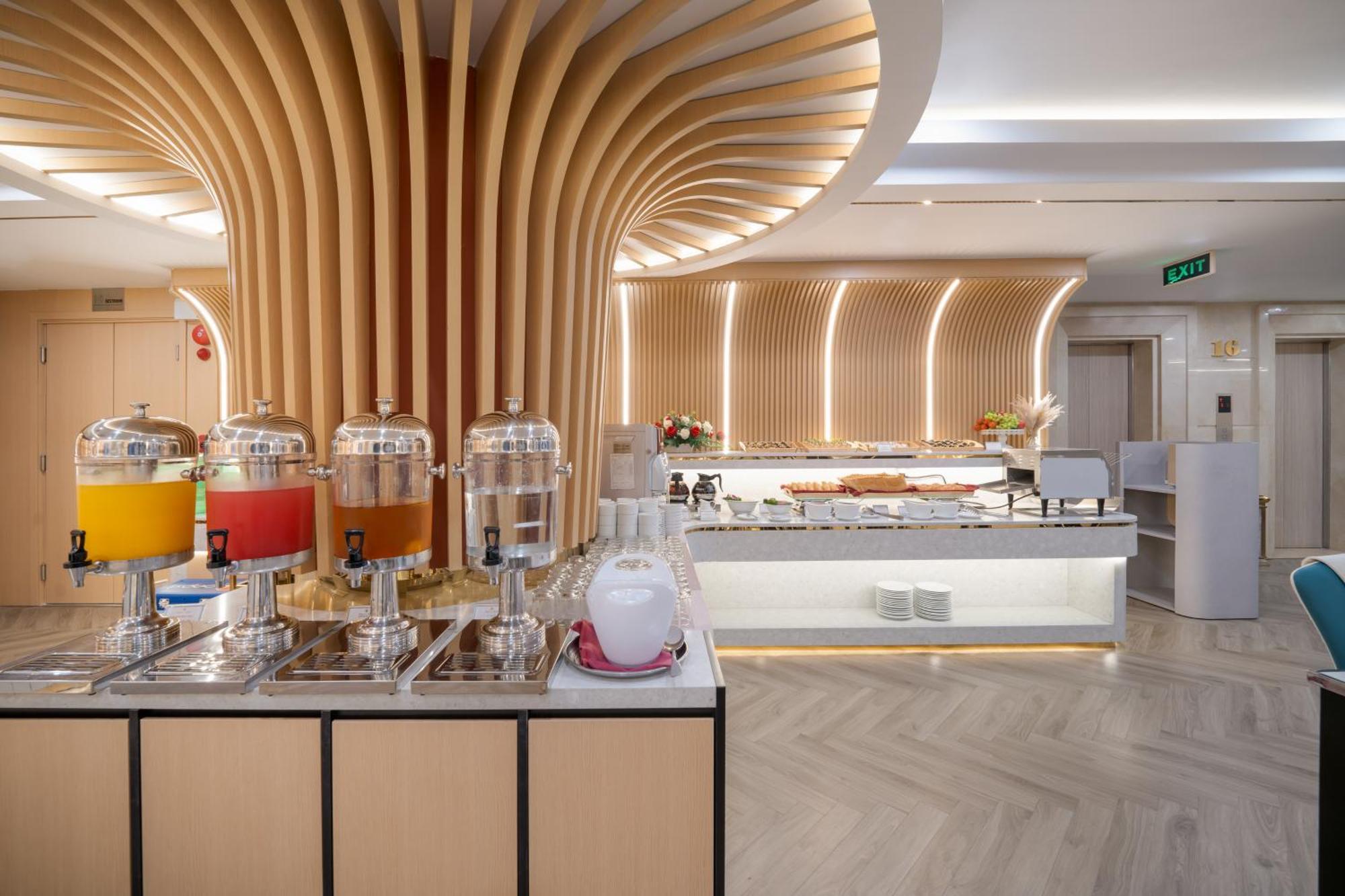 Отель Bluesun 4*